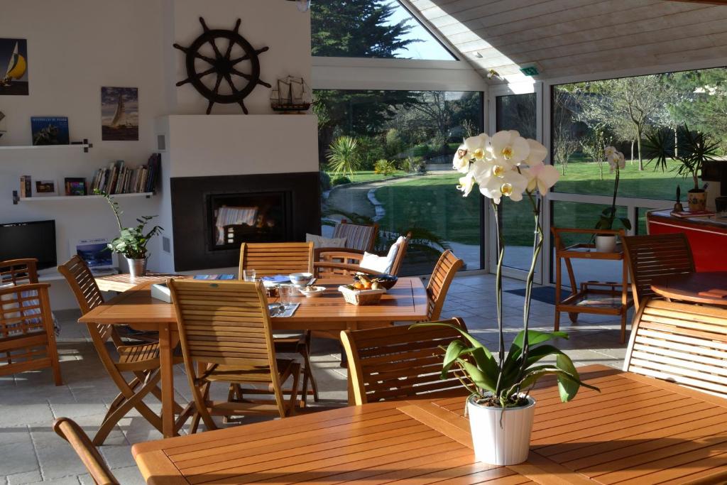 Le Tertre Gatinais - Queen Room With Garden View