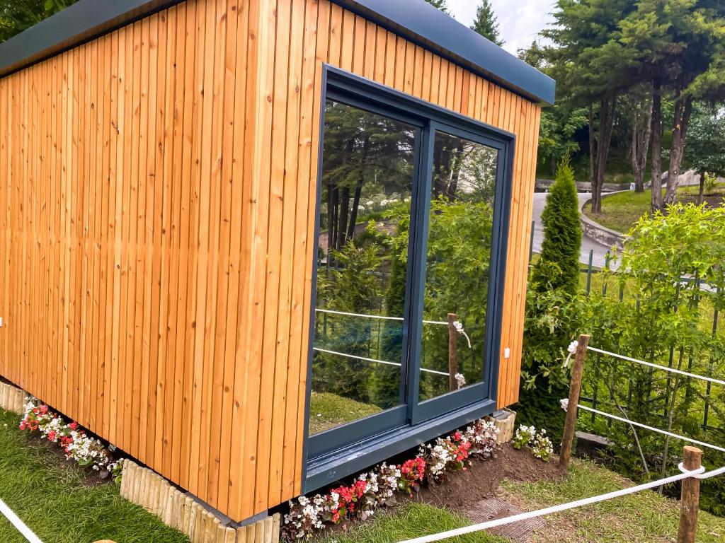 Zahrada ubytování Bungalow Gerês - Pichoses Camping