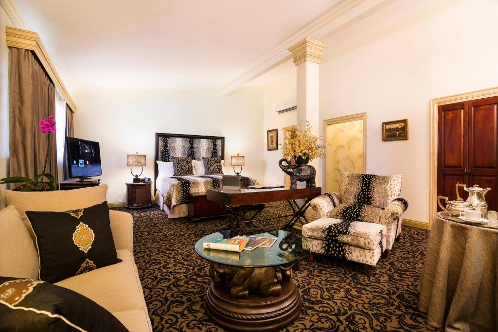 Terra Nova All Suite Hotel - Signature Executive Suite