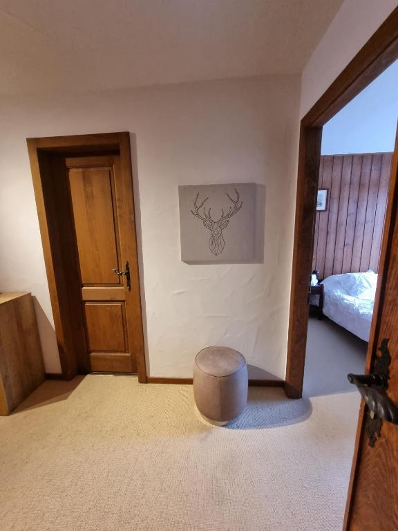 Postel nebo postele na pokoji v ubytování LOVErbier with pool, best location!