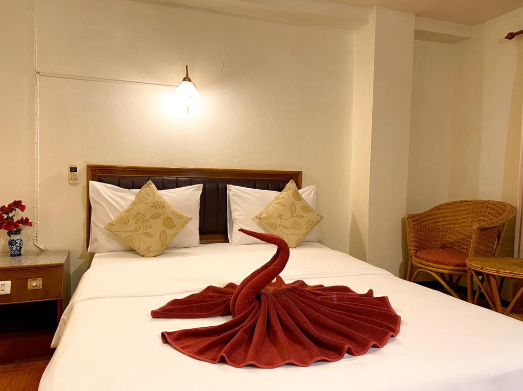 Bonny Hotel 4 Floors No Elevator - 1