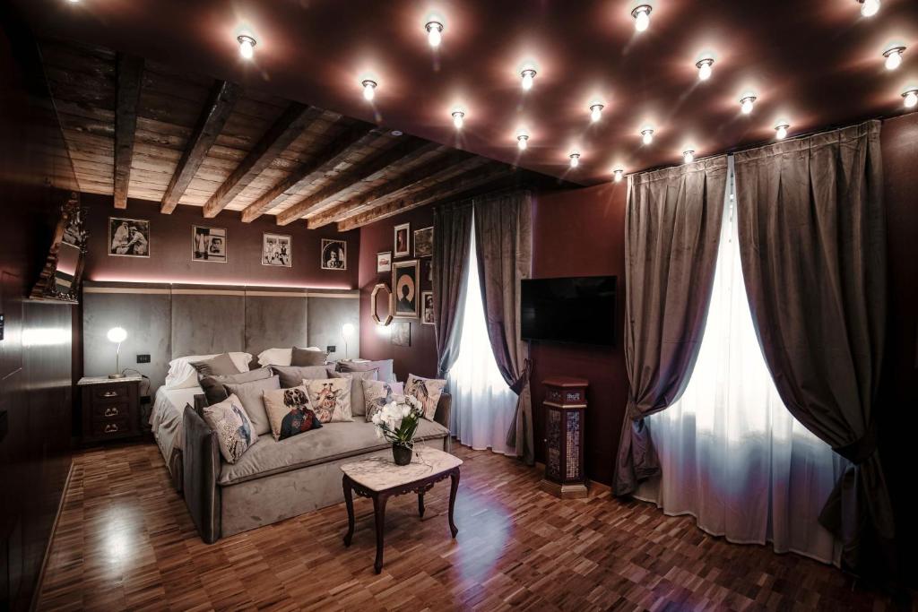 Vitrum - Como Luxury Suites - 3