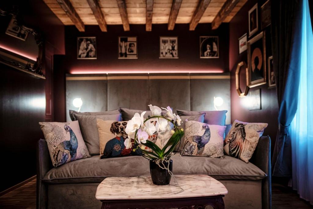 Vitrum - Como Luxury Suites - 4