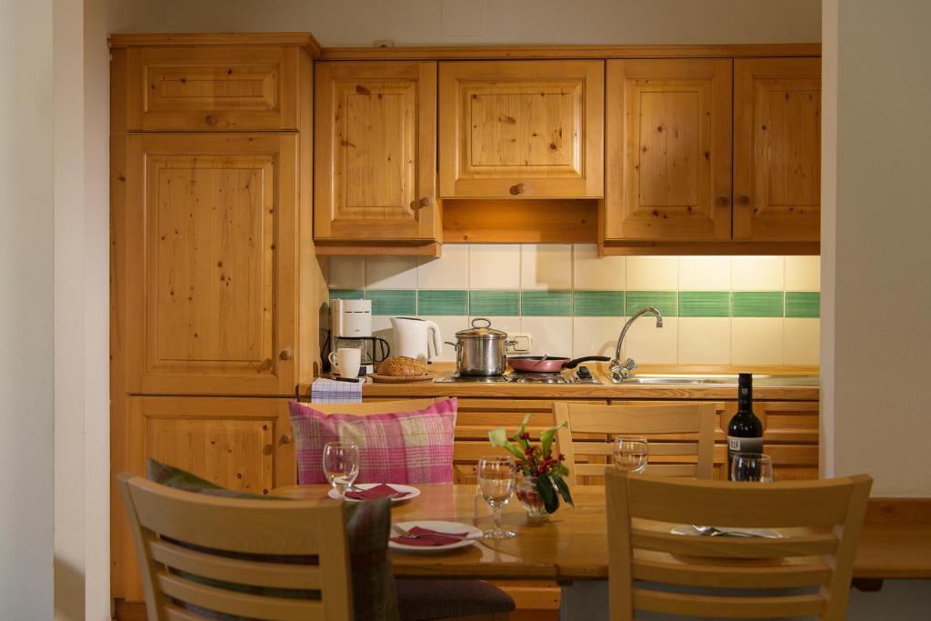 Aurora Appartements inklusive freiem Thermeneintritt - 带阳台的一居室公寓 - 顶级1A