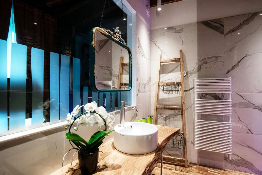 Aurum - Como Luxury Suites - 7