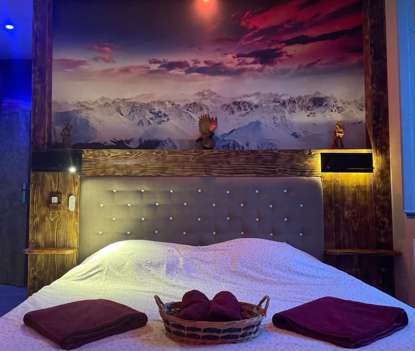 Postel nebo postele na pokoji v ubytování Auberge du Raddon