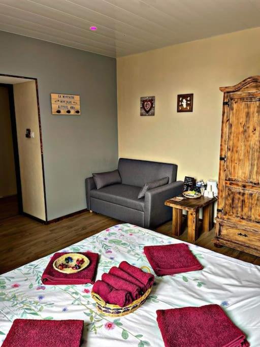 Posezení v ubytování Auberge du Raddon