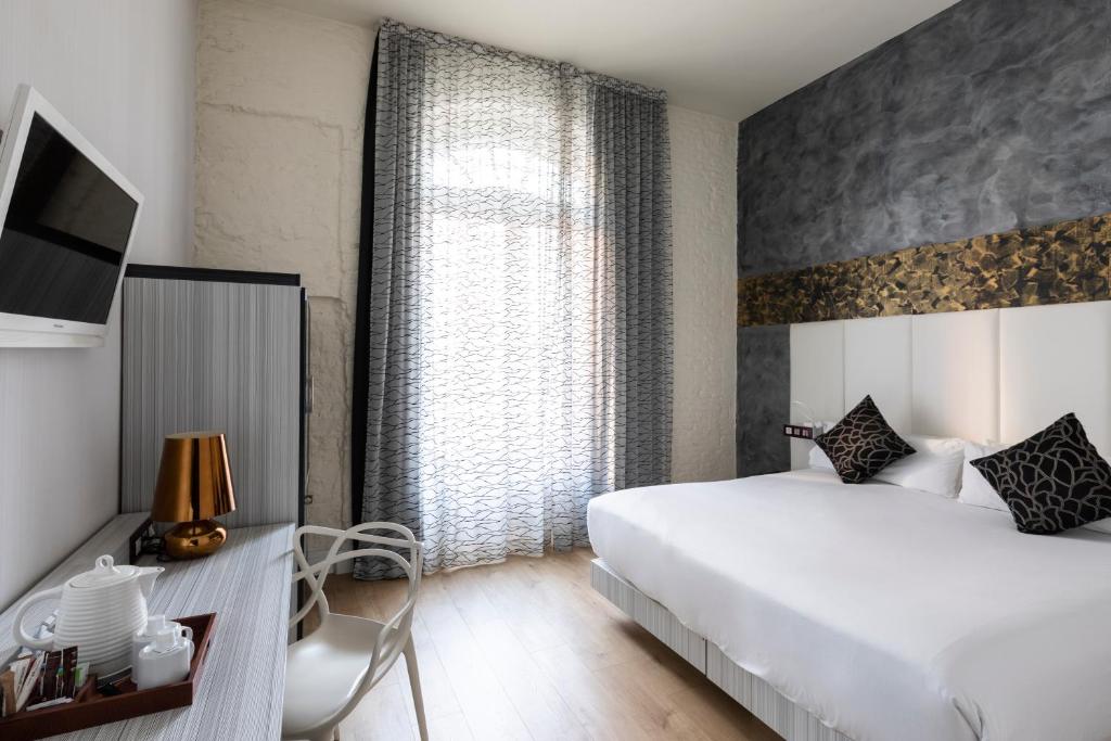 Petit Palace Savoy Alfonso XII - Resim 9