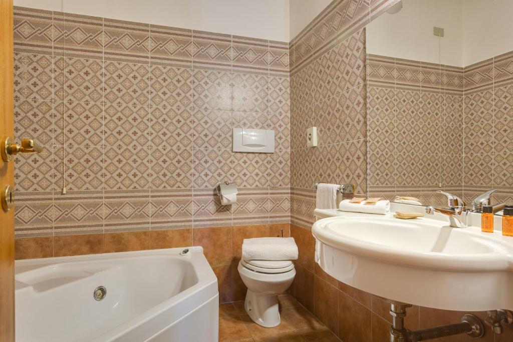 Hotel San Gregorio - 8