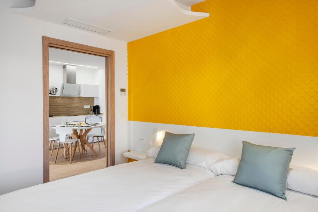 Odyssey Rooms Alicante - Resim 15