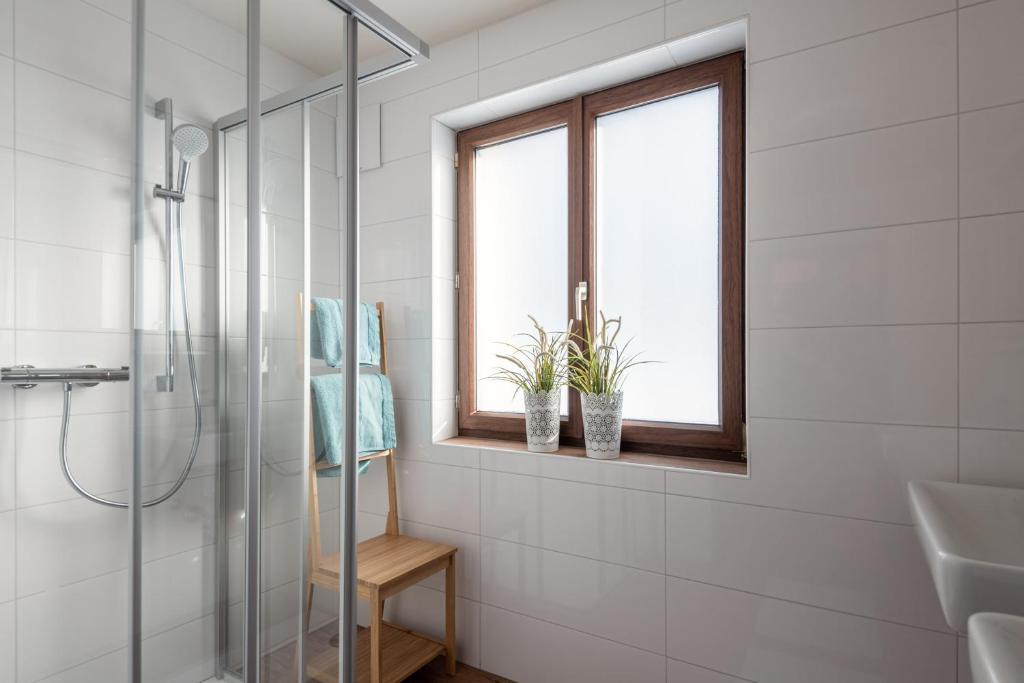 Koupelna v ubytování M-House FLACHAU Ganzes Haus für 8 Personen
