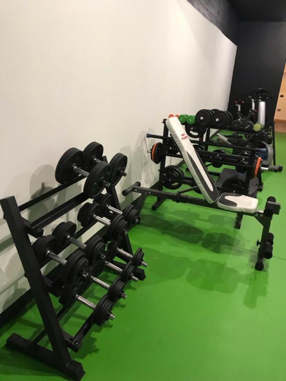 Fitnes oz. oprema za telovadbo v nastanitvi Hotel Krystal