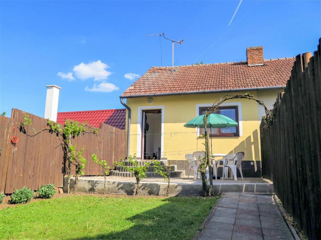 Holiday Home Vinarska by Interhome, Dolní Bojanovice – Updated 2023 Prices