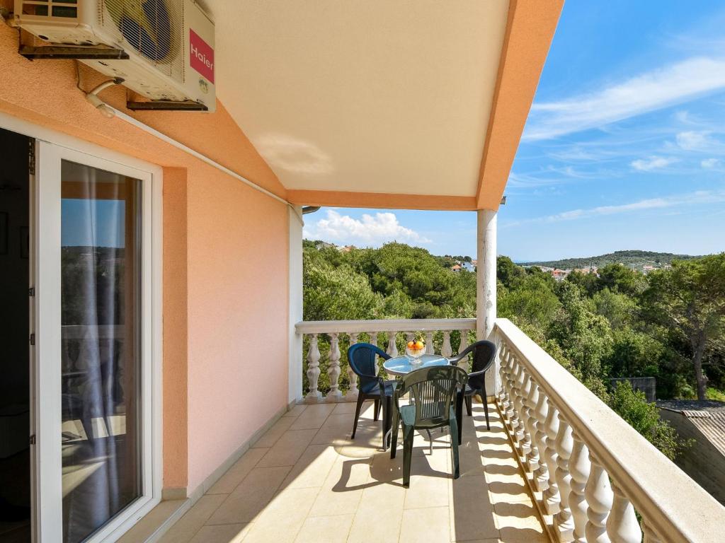 Balkón alebo terasa v ubytovaní Apartment Milin-4 by Interhome