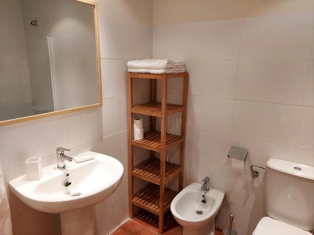 A bathroom at Los Molinos