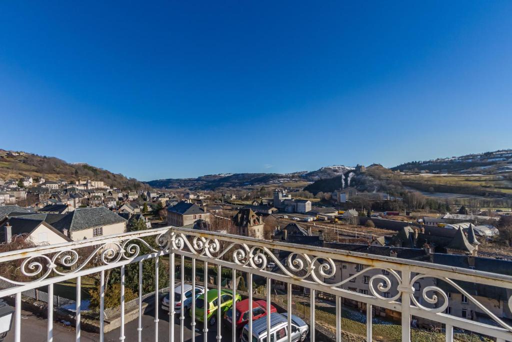 Nespecifikovaný výhled na hory nebo výhled na hory při pohledu z apartmánu