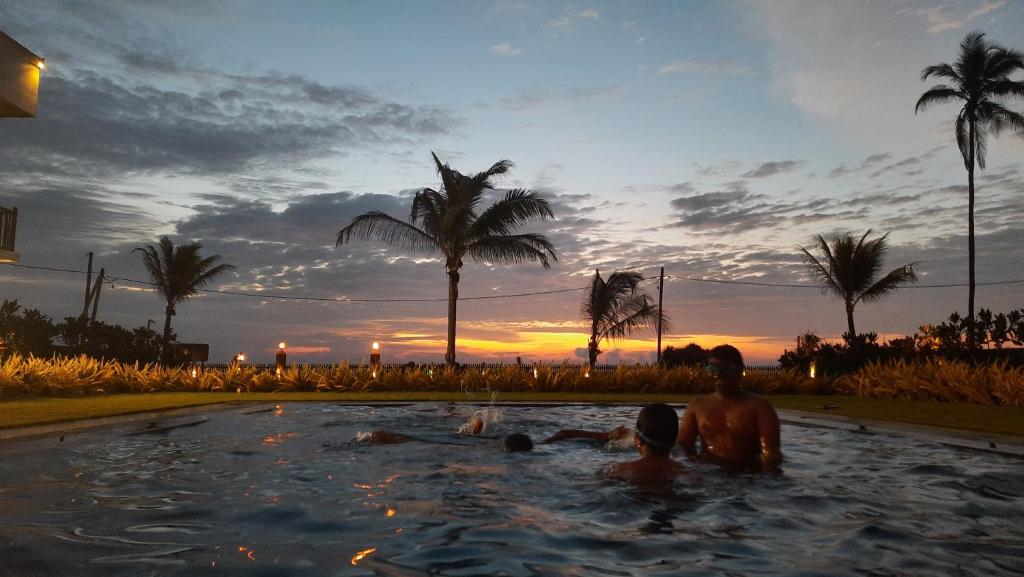 Bazén v ubytování Calypso Sunset nebo v jeho okolí
