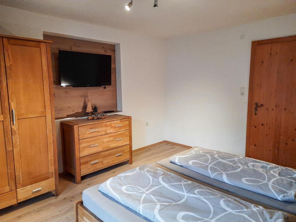 Posteľ alebo postele v izbe v ubytovaní Apartment Anna by Interhome