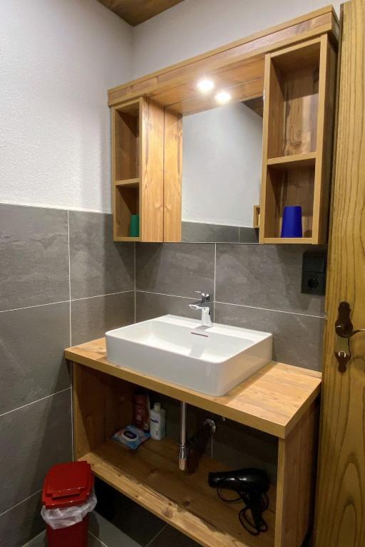 Koupelna v ubytování Apartment Manuel by Interhome