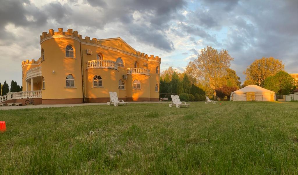 Kép Kastély Panzió szállásáról Hajdúszoboszlón a galériában