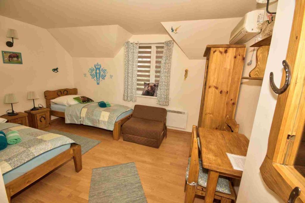 Konie2 Pokoje Gościnne - 15