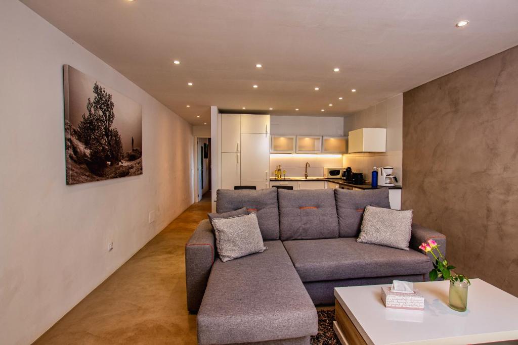 N E W 2021 My-Lanza the Luxury ONE, Costa Teguise ...