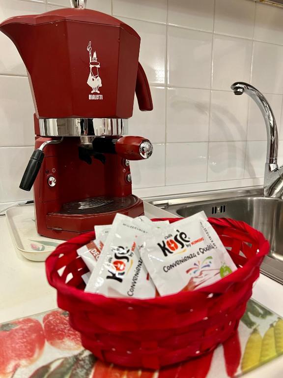 Coffee and tea making facilities at Le Chalet Palermo Centro