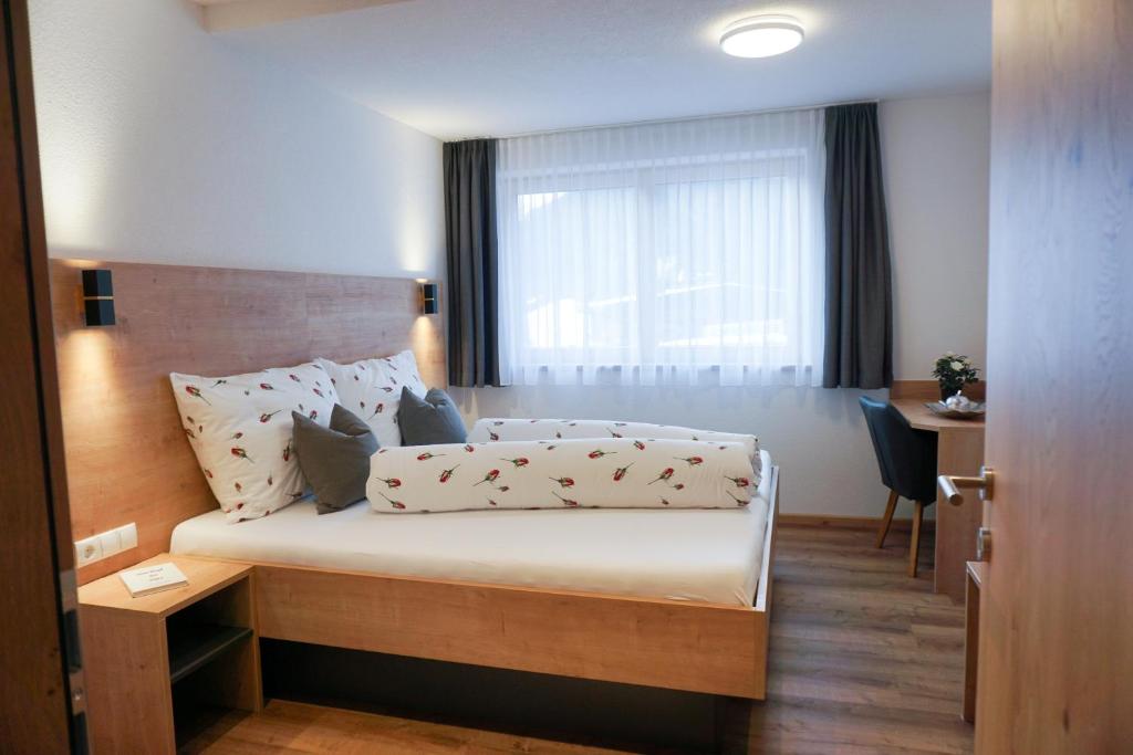 Posteľ alebo postele v izbe v ubytovaní Ferienwohnung Ladner