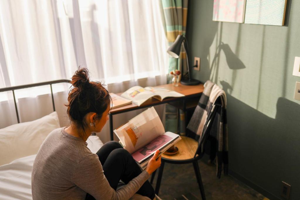 TV a/nebo společenská místnost v ubytování Hostel Niniroom