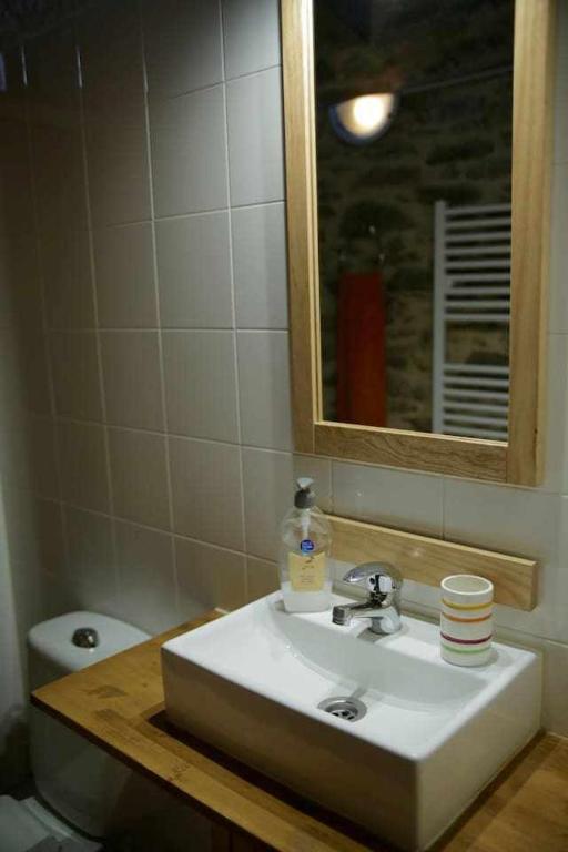 Koupelna v ubytování La cabanya de Can Planes un petit gran espai
