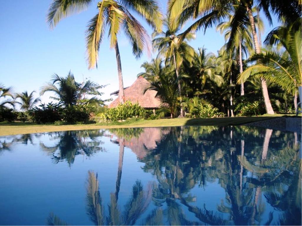 Bazén v ubytování Las Lajas Beach Resort nebo v jeho okolí