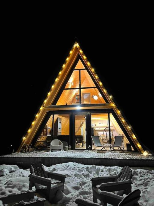 EPIC CHALET, amazing A-frame cabin for cozy moments