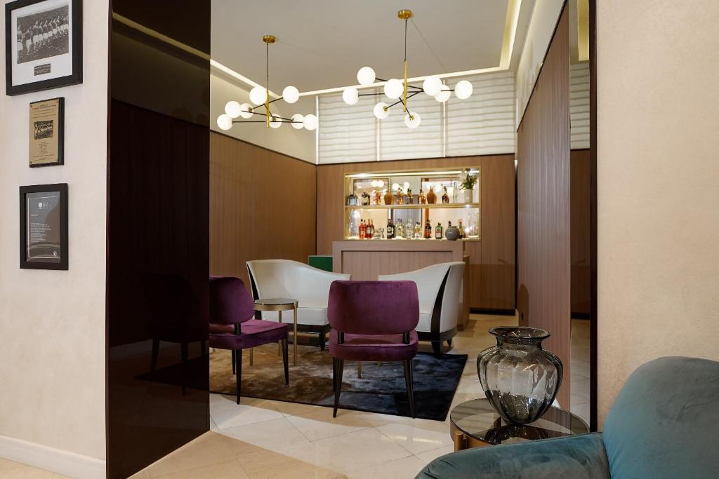 Prostor za sedenje u objektu Hotel Majestic