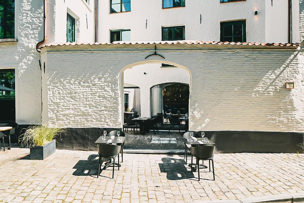 Budova, kde se hotel nachází