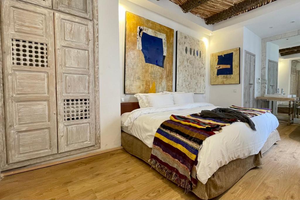 Postel nebo postele na pokoji v ubytování BCK Art Riad