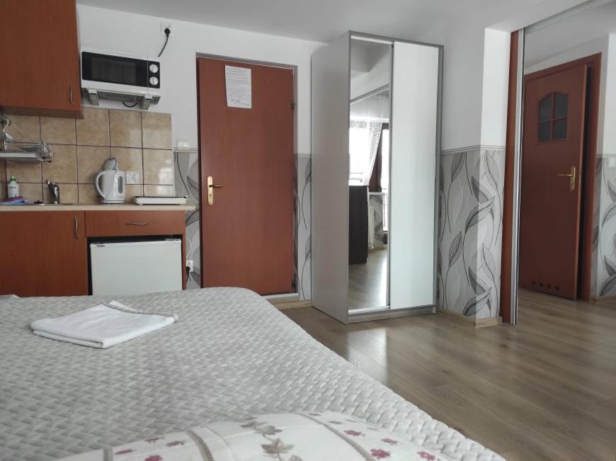 Arnika Wynajem Pokoi - 8