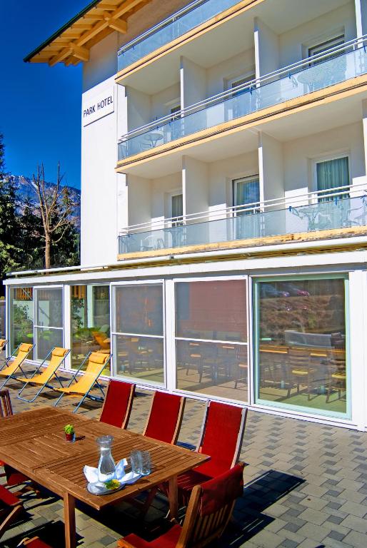 Balkón nebo terasa v ubytování Park Hotel Gastein alle Getränke ganztags inklusive