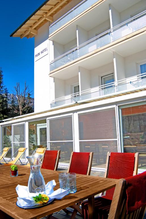 Balkón nebo terasa v ubytování Park Hotel Gastein alle Getränke ganztags inklusive