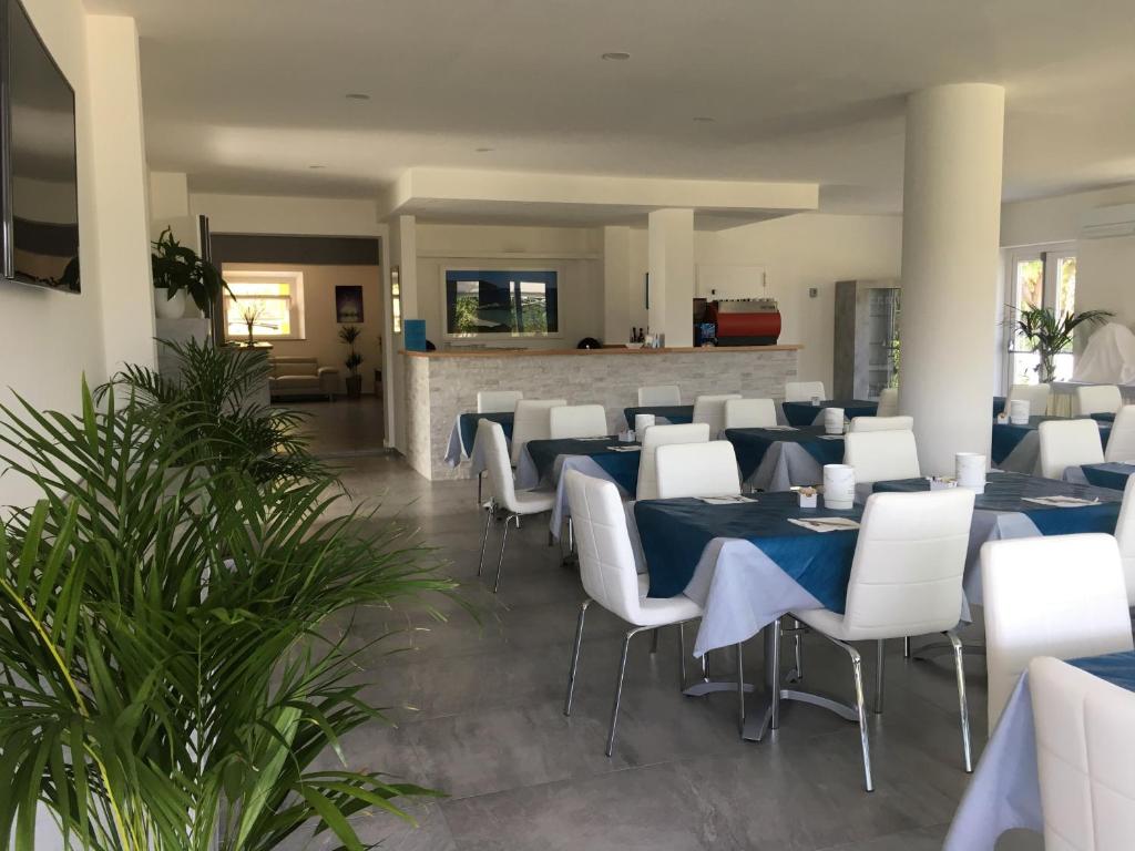 Posezení v ubytování Hotel Barbarossa