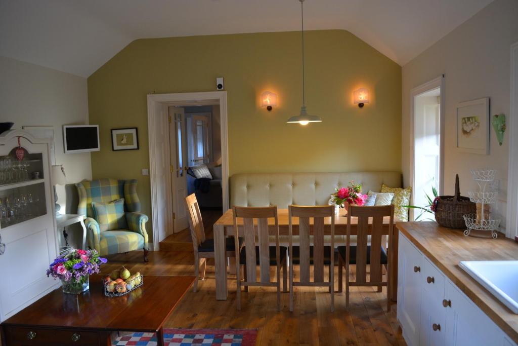 Istumisnurk majutusasutuses Hideaway at Foxhollow