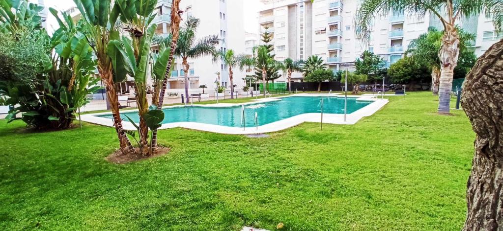 Bazén v ubytovaní Mshome Paraíso del Sol alebo v jeho blízkosti