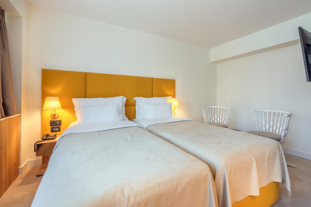HOTEL AGAPE - Habitación Triple Con Vistas A La Ciudad