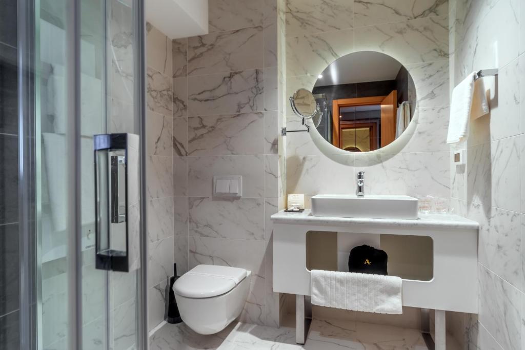 Un baño de HOTEL AGAPE