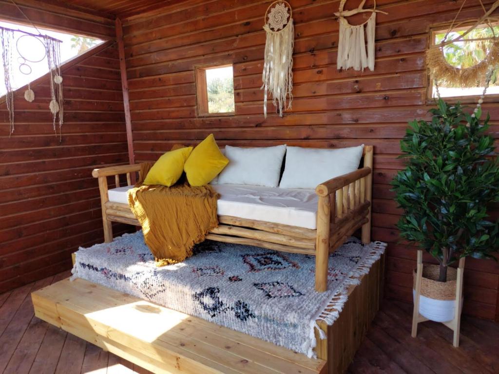 Posezení v ubytování Glamping -420