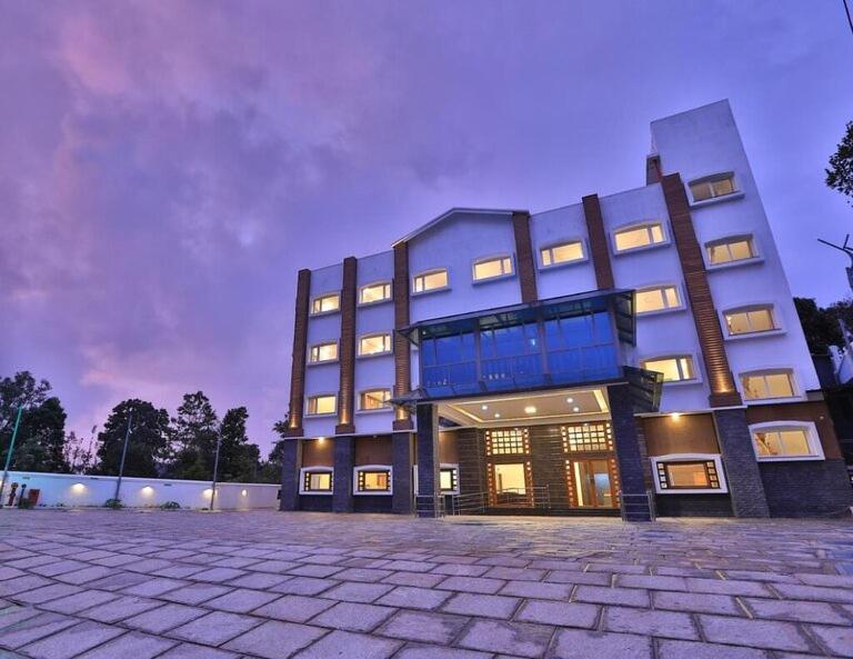 Budova, kde se hotel nachází
