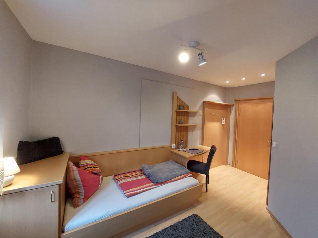 Posezení v ubytování 3 Raben - Leoben - Zimmer für Geschäftsreisende, Urlauber, Monteure und Handwerker, Polski Pensjonat Austria