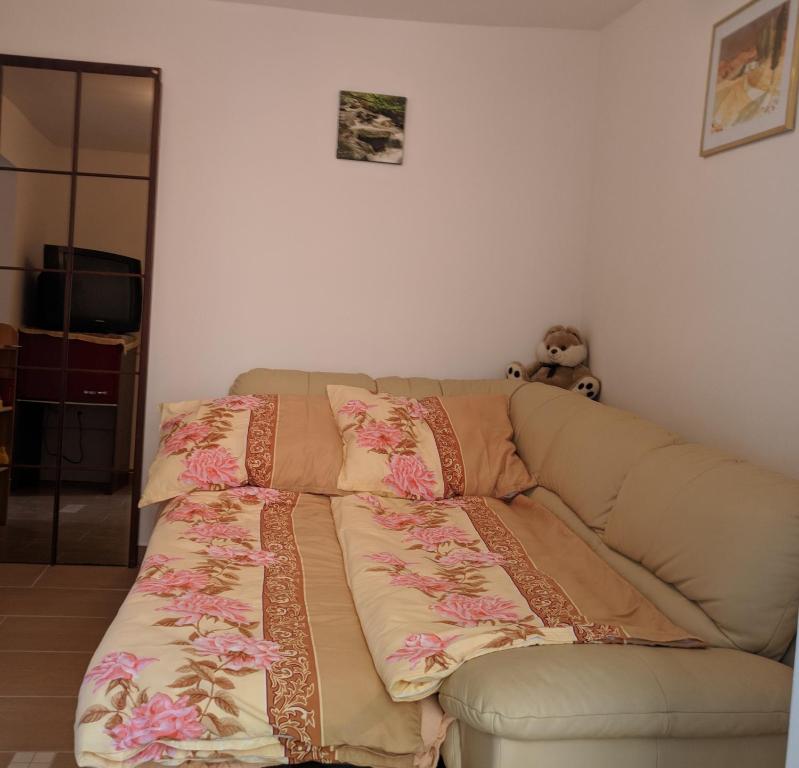 Posedenie v ubytovaní Cseresznyés apartman