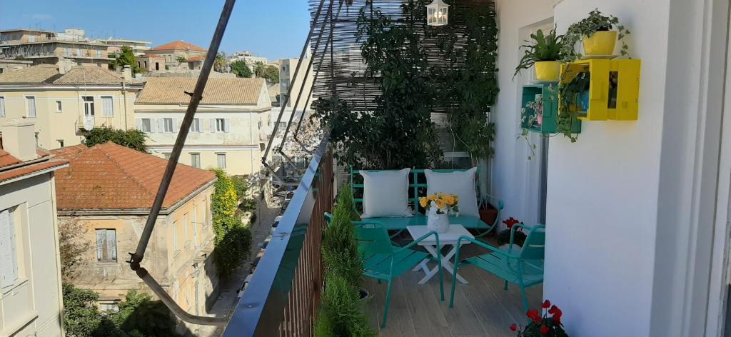 Kép AAY- Best Corfu Town & Sea Apart 2bedroom Renovated + lift / Comfy&Design+WiFi szállásáról Korfuban a galériában