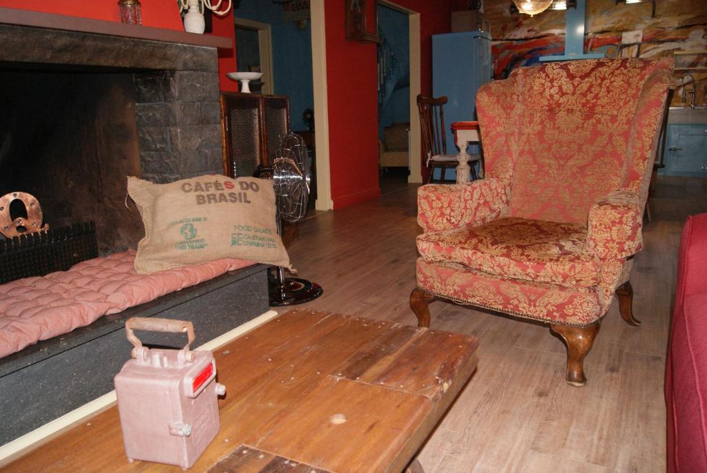 Posedenie v ubytovaní Apartamento con encanto Can Brugada
