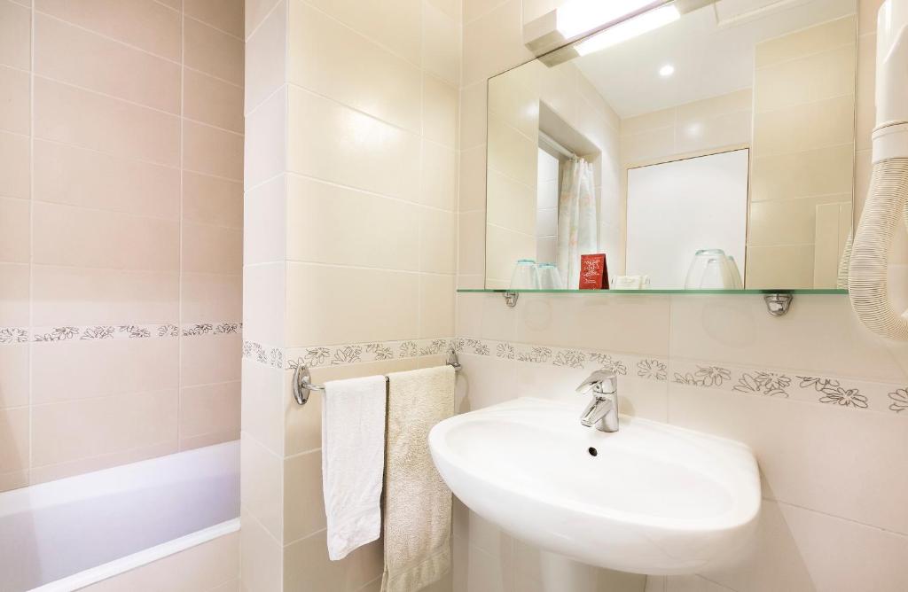 Hotel Le Clos d'Alésia - Resim 31